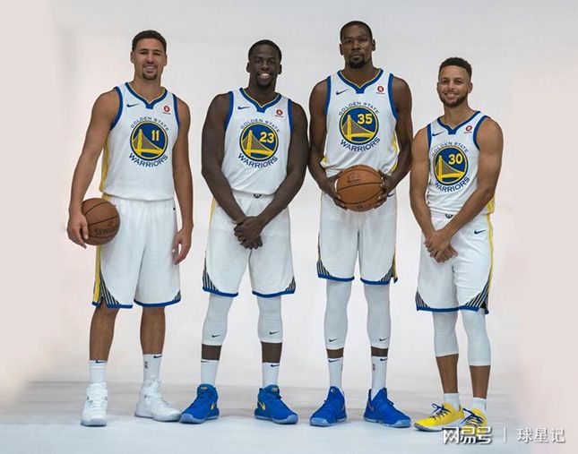 模型对战绩 模型对战绩