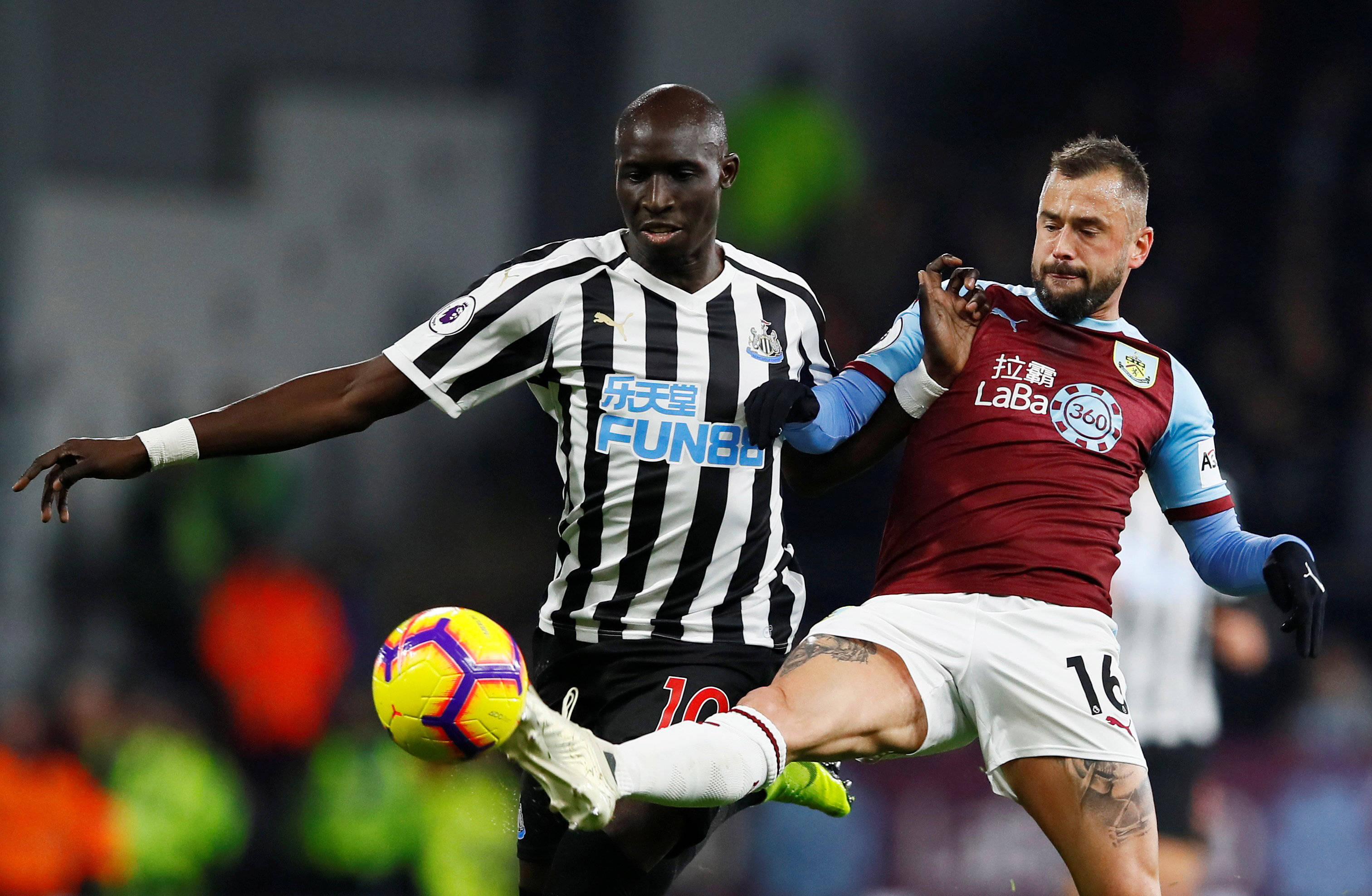 主内线以 主内线以